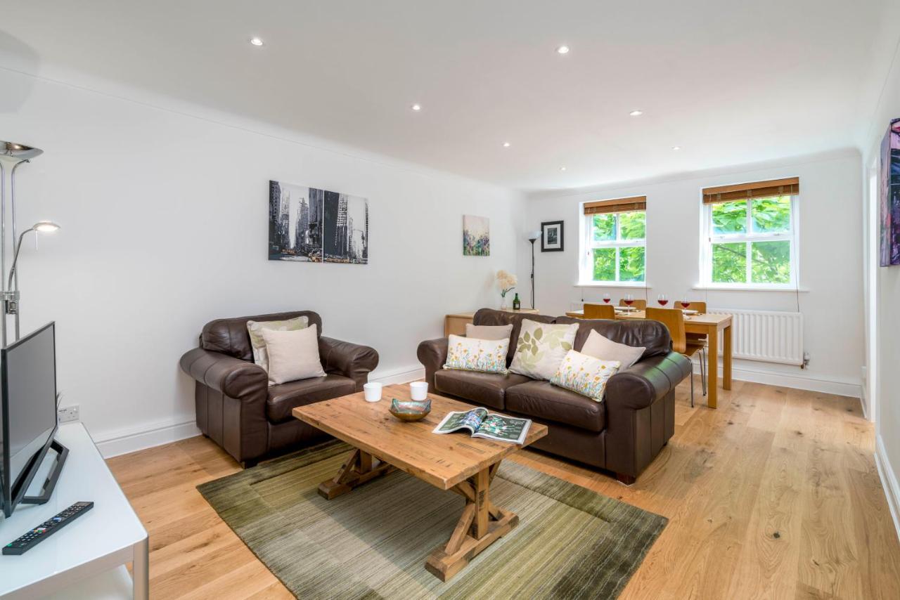 Splendid Apartment Near Vauxhall Tube Лондон Экстерьер фото