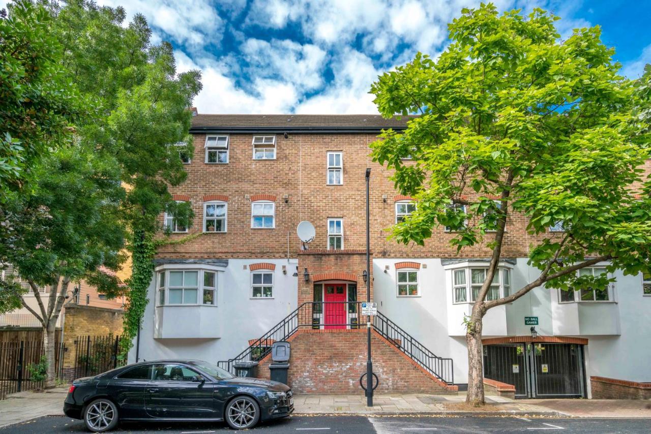Splendid Apartment Near Vauxhall Tube Лондон Экстерьер фото